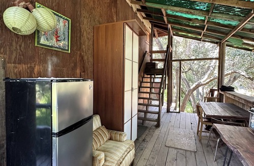Topanga Cabin | Topanga Japanese Tea House + Private Creek + Mountain Trails.