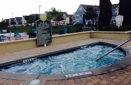 Venetian Bay Villages Apartment | Towhouse, Near Disney Universal and outlets in family condominium
