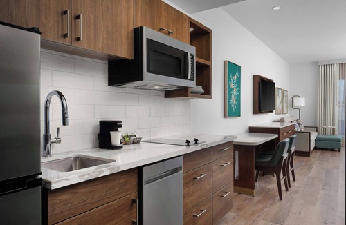 Riverpark Hotel | TownePlace Suites by Marriott Ventura Oxnard