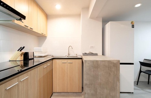 Ratchathewi Apartment | Townhouse 36 in Pratunam Bangkok Soi Ratchaprarop 10