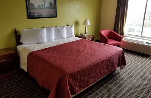 Lansing Hotel | Townhouse Lansing Near Calumet City I-94/I-80