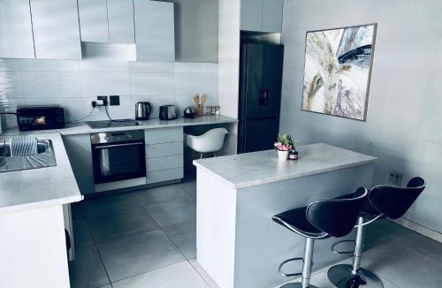 Greater Johannesburg Metropolitan Area Apartment | Tranquil Escapes Bramley