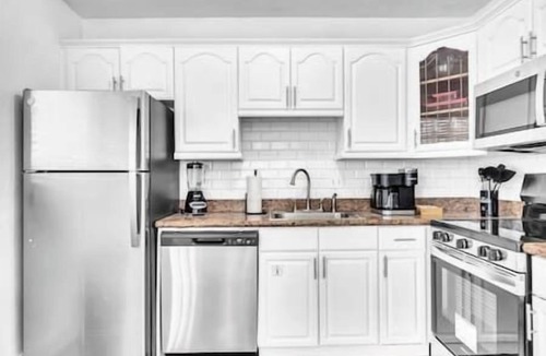 Fort Lauderdale House | Tranquil Waterside Retreat