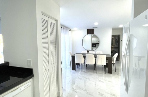 Princeton House | Tropical Paradise Between Miami and the Florida Keys. The House of Your Dreams