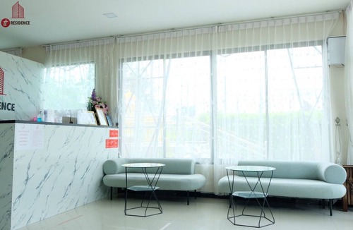 Bang Nam Prieo Hotel | TT Residence