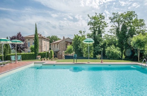 Casole d'Elsa Apartment | Tuscan Escape for Families