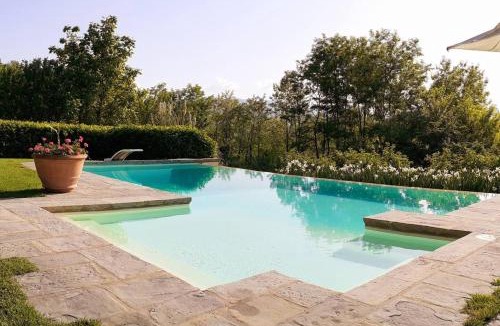 Vicchio Villa | Tuscan farm Villa with Spectacular Views