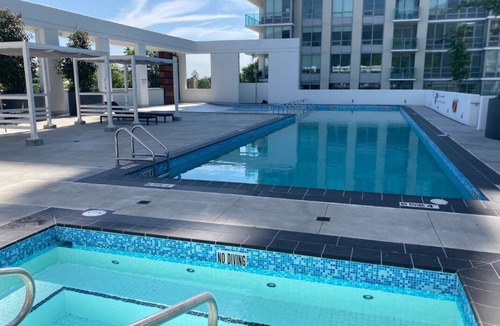 District of North Vancouver Apartment | Two Bedroom & 2Bathroom luxury apartment panorama views , city, ocean
