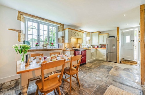 Ebrington House | Two bedroom holiday cottage with an Aga in the Cotswolds - Quaint End