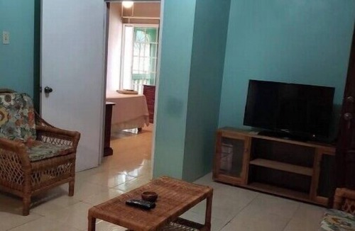 Mandeville House | Two bedroom, One bath Apartment