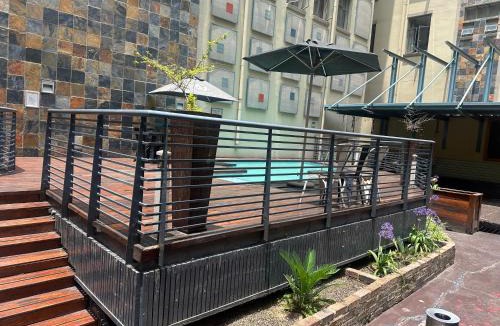 Downtown Johannesburg Hotel | Two brothers at Mapungubwe