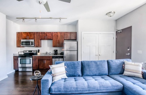 Music Row Apartment | TWO CozySuites Music Row Lovely Condo in Nashville