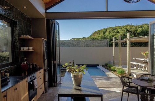 Gansbaai Cabin | Two Luxury Cabins in Private Beach and Fynbos Estate