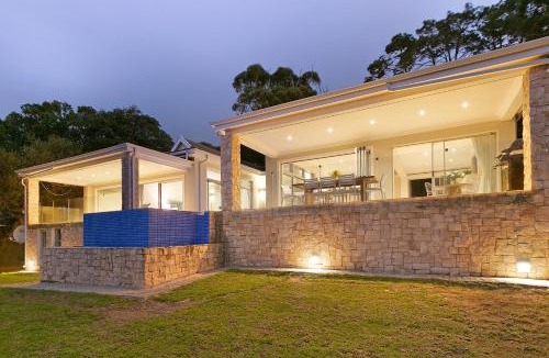 Constantia Villa | Two Luxury Villas - 10-Bed - Lyonesse & Lyons Den