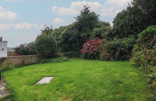 Abersoch Cottage | TY NANT, pet friendly, country holiday cottage in Abersoch