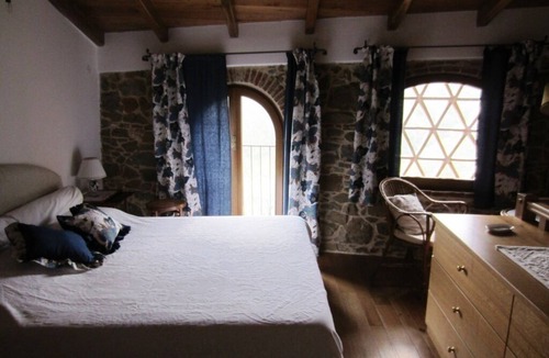 Saturnana Apartment | ULIVETO: house and panorama on the Pistoia hillside