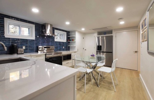 North Cleveland Park Apartment | Ultra-Modern Apartment, Pet-Friendly, Free Off-Street Parking, Steps to Metro!