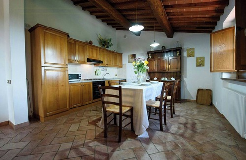 Lisciano Niccone House | Umbrian Hillside House with Stunning Views
