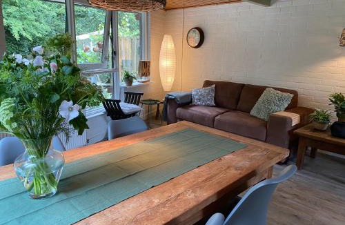 Nieuwe Niedorp Ski Chalet | Uniek vakantiehuisje in rustige en groene omgeving