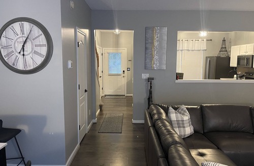 Deep River Apartment | Unit 1, 2 & 3: Stunning Rooms!