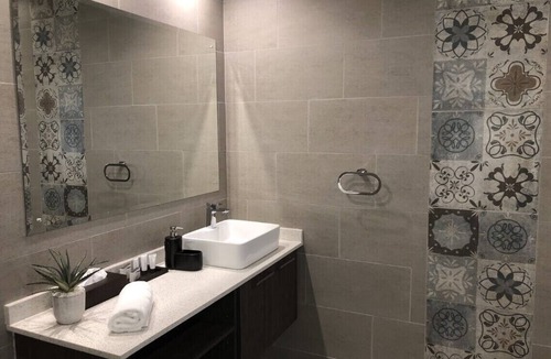 Lyttelton Manor House | Unitas Guesthouse