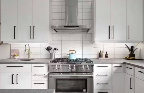 Mono House | Unwind at Elba Haus
