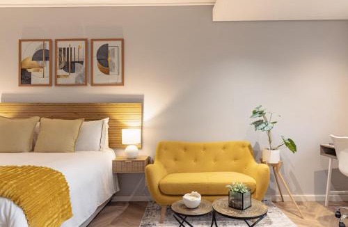 Century City Apartment | Urban Comfort Studio
