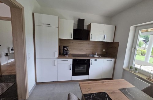 Pottum Apartment | Vacation Rental by the Forest - Apartment, Shower and Bathroom, Toilet, 1 Bedroom