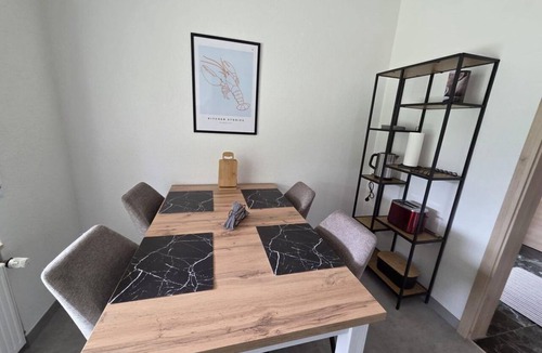 Pottum Apartment | Vacation Rental by the Forest - Apartment, Shower and Bathroom, Toilet, 1 Bedroom