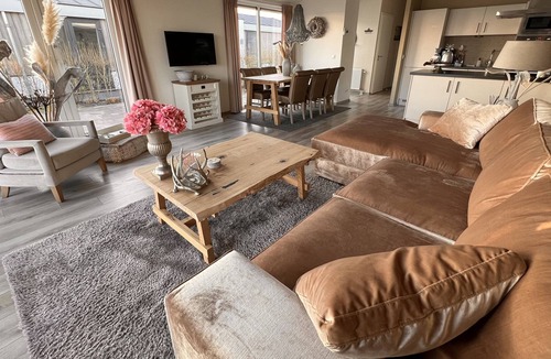Holysloot Ski Chalet | Vakantie Exclusief Villa Markermeer