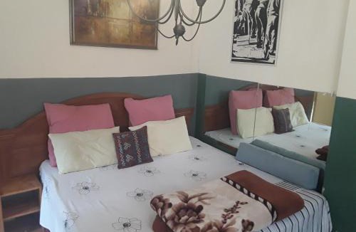 Bezuidenhout Valley House | Valleycenter guesthouse