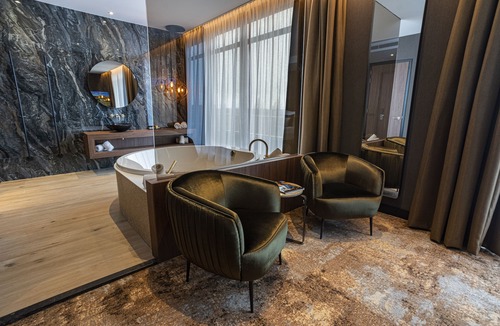 Almere Stad Hotel | Van Der Valk Hotel Almere