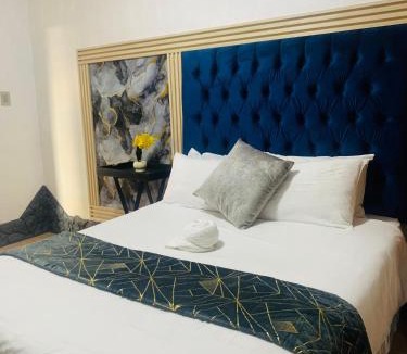 Greater Johannesburg Metropolitan Area House | Vardos Lifestyle Guest House