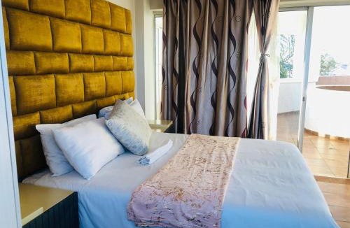 Greater Johannesburg Metropolitan Area House | Vardos Lifestyle Guest House