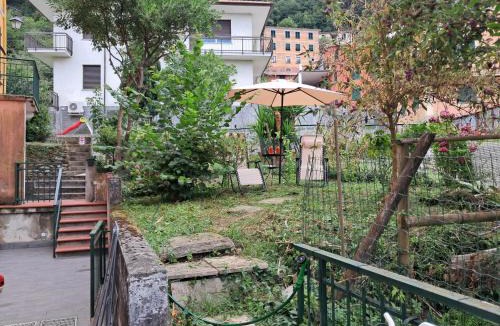 San Colombano Certenoli Apartment | Vecchio Borgo Villa Oneto