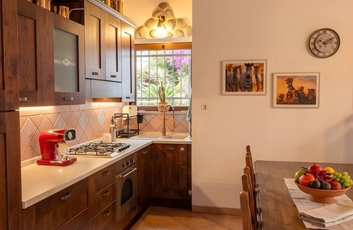 Velletri Apartment | Velletri, elegant guesthouse with pool (Greta's Villa)