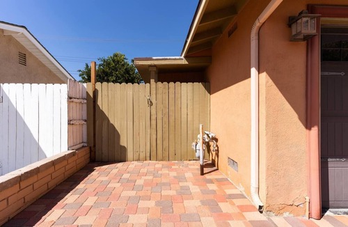 Simi Valley Apartment | Very Cute Simi Valley 1 Bedroom Guest Apartment w/pool