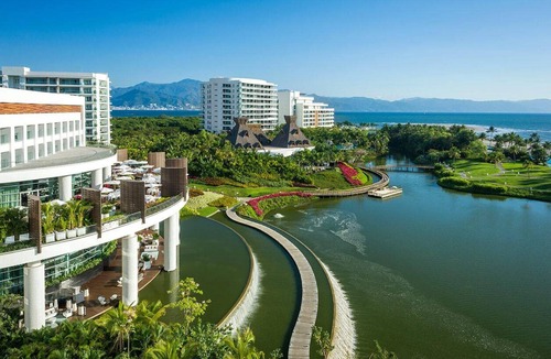 Marina Vallarta Resort | Vidanta Exclusive Two Bedroom Suite at the Mayan Palace!