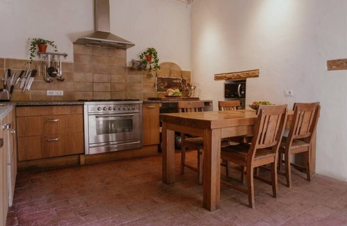 Casola Valsenio House | Vidovina: Farmhouse with Pool - 6 bedrms/19 beds