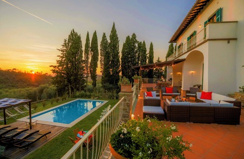 San Casciano in Val di Pesa Villa | "Villa Torre in Chianti" Vrbo Vacation Rental of the Year 2026- 8 bedrooms A/C