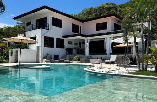 El Ocotal Villa | Villa Amor Azul, Playa Ocotal - Walk to the Beach, Infinity Pool, Forever Views