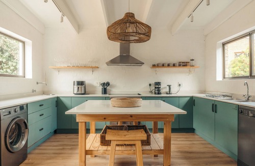 Capri House | Villa Antigua in Capri Village