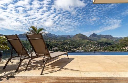 Nogueira House | Villa Bellavista Itaipava, 4 suites, complete and modern