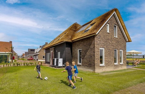 Opperdoes House | Villa by IJsselmeer with Private Jetty