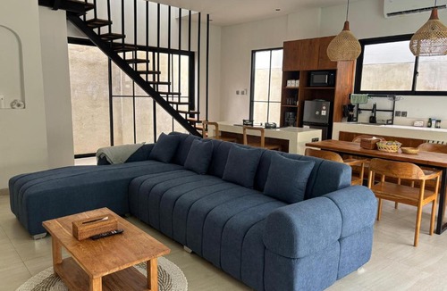 Batu Bolong Villa | Villa Casa Jasmine