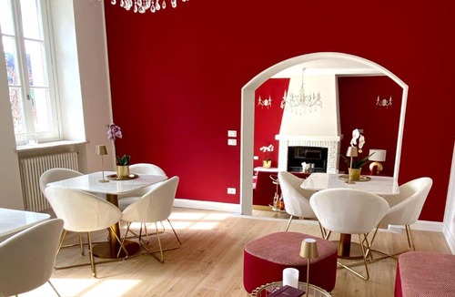 Montecalvo Versiggia House | Villa Chloé Boutique Wine Relais