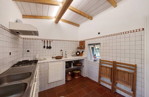 Zoagli Villa | Villa 'Cottage Rustico Con Vista Mare' with Sea View, Shared Terrace and Wi-Fi