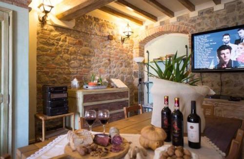 Guiglia Bed & Breakfast | Villa Dacia bed bed and breakfast and Home Restaurant