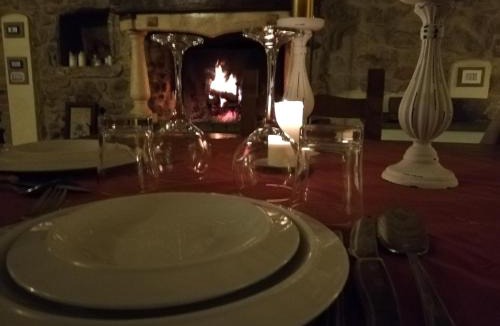 Guiglia Bed & Breakfast | Villa Dacia bed bed and breakfast and Home Restaurant