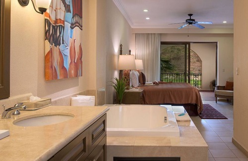 Loreto Hotel | Villa del Palmar Loreto Mexico 3 Bedroom Oceanfront Penthouse Amazing Veiw Suite